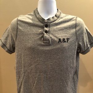 Abercrombie & Fitch short sleeve shirt
